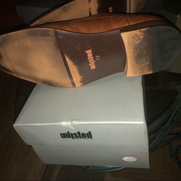 Unlisted Kenneth Cole Men’s Cheer Semi-Brogue - Picture 4 of 7